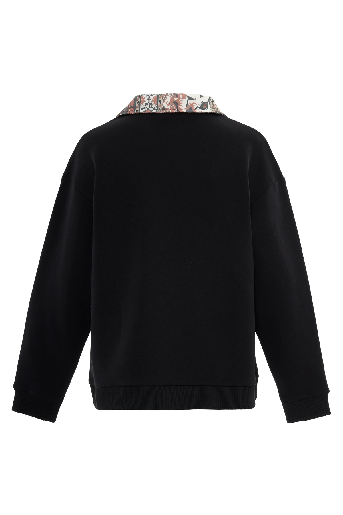 Siyah Yaka Detaylı Sweatshirt