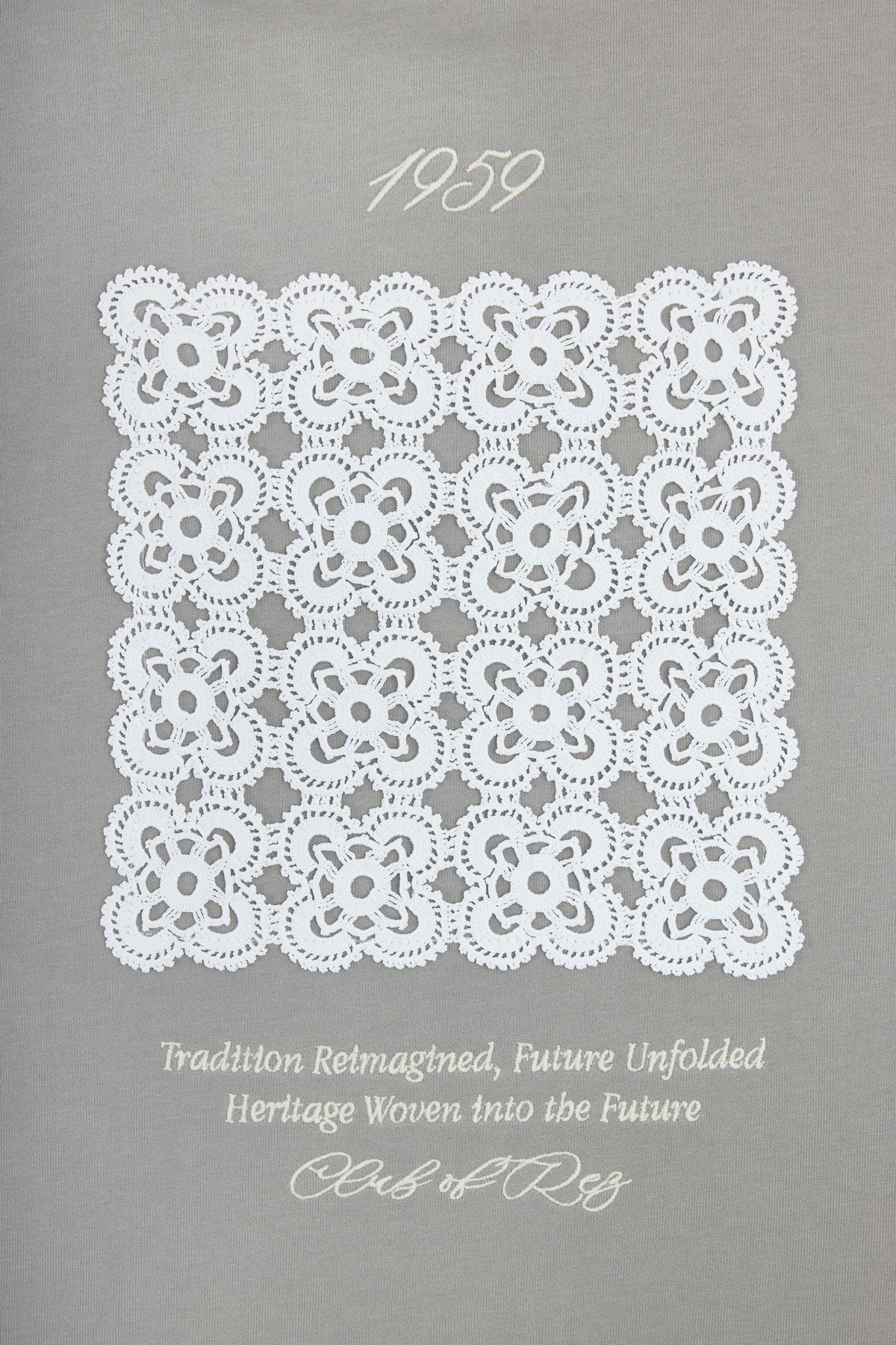 Handcrafted Lace T-Shirt Sırma