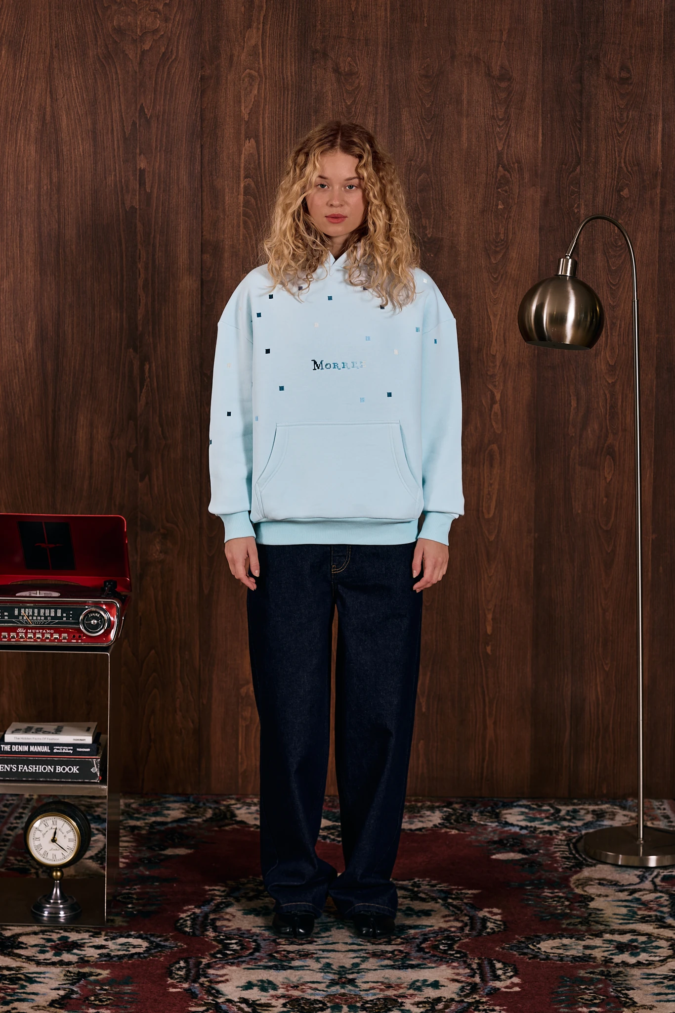 404 Not Found; Home Nakış Detaylı Hoodie Mavi