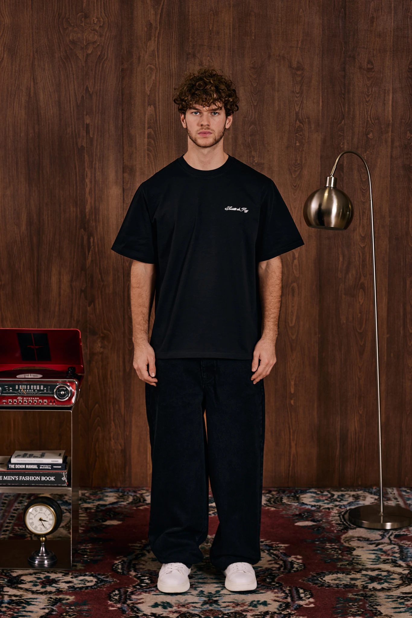 Lace Carpet 10 T-Shirt Siyah