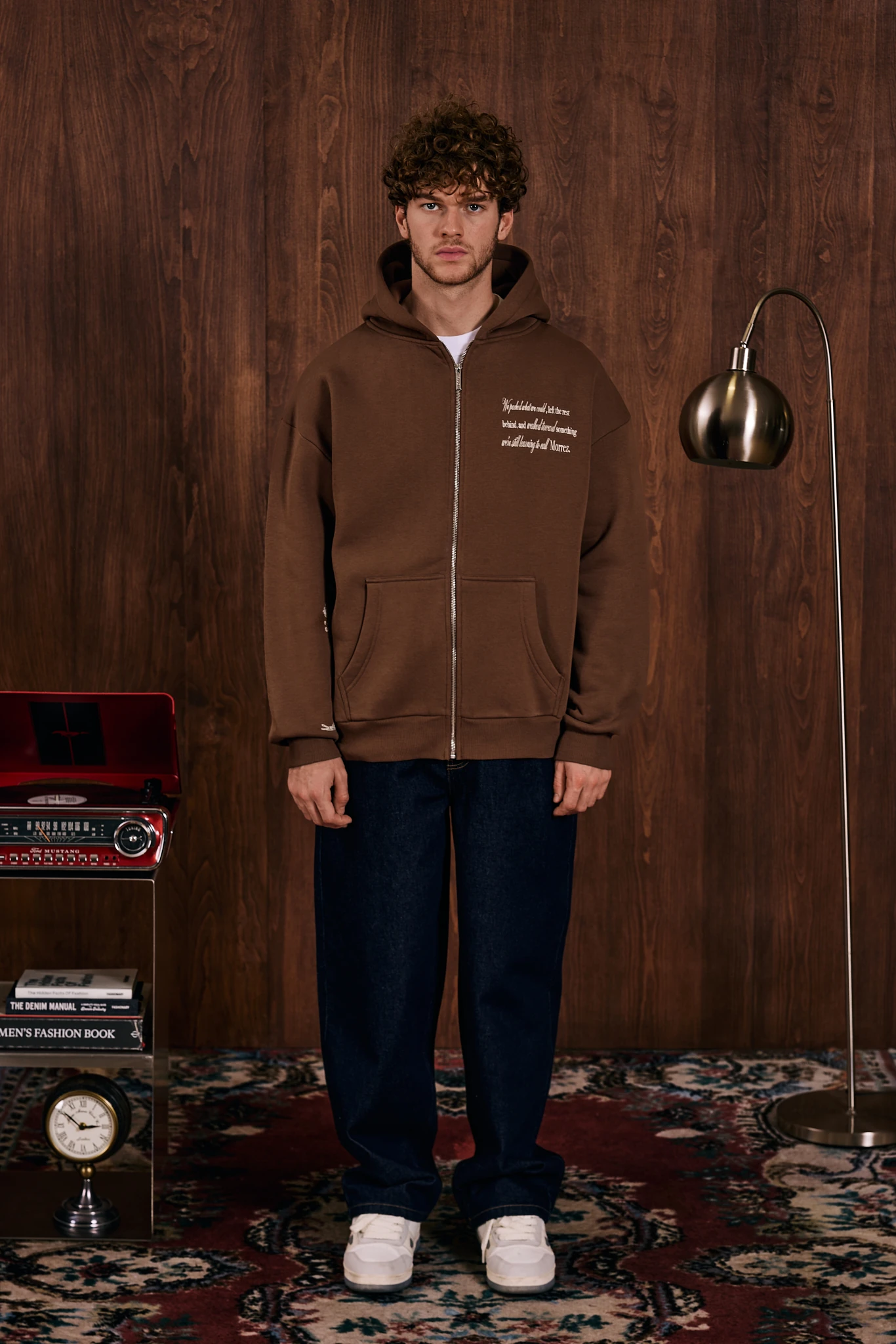 Hidden Forest Nakış Detaylı Fermuarlı Sweatshirt Kahverengi