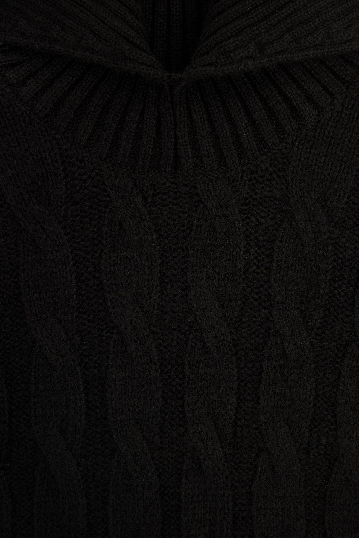 Black Knitted Textured Knitwear