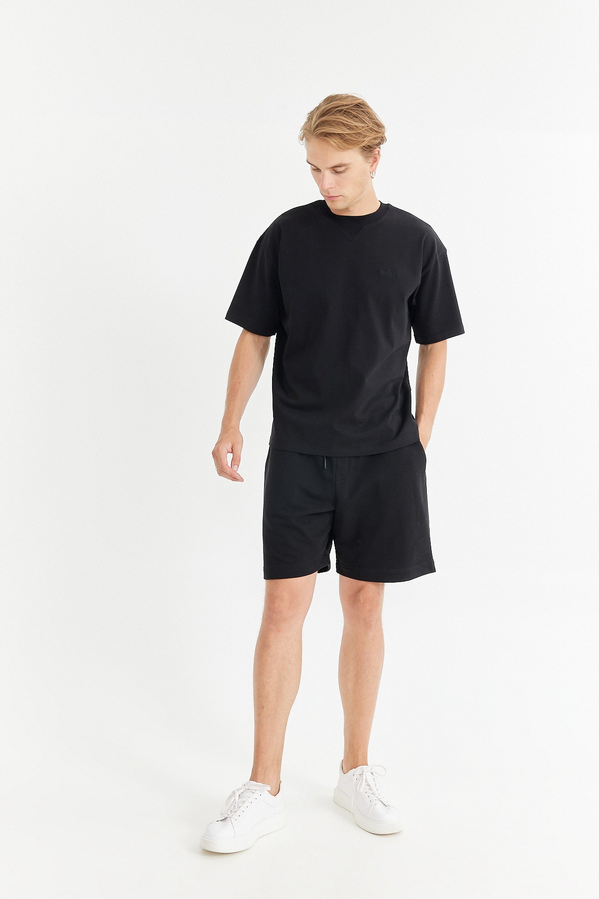 Black Essentials Oversize T-Shirt