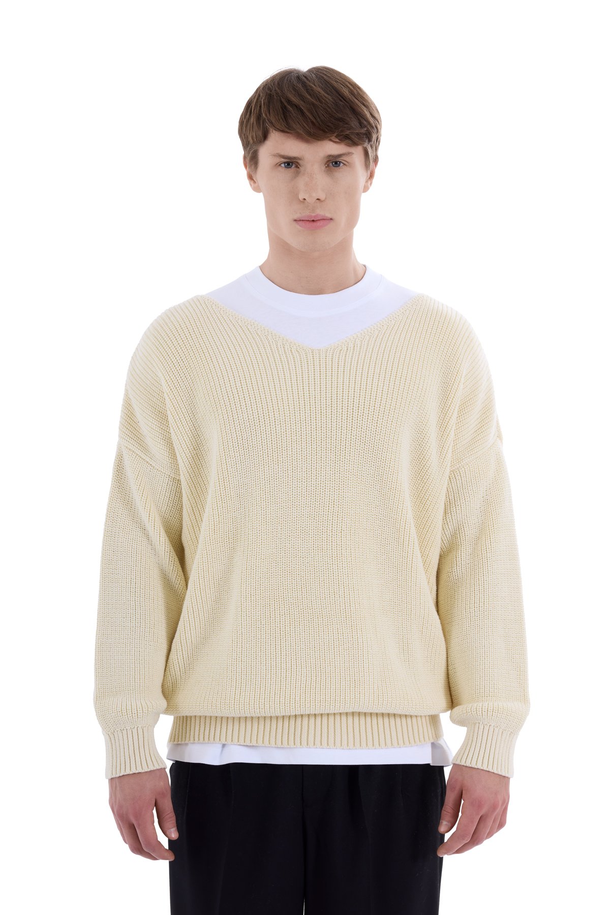 Cream V-Neck Knitwear