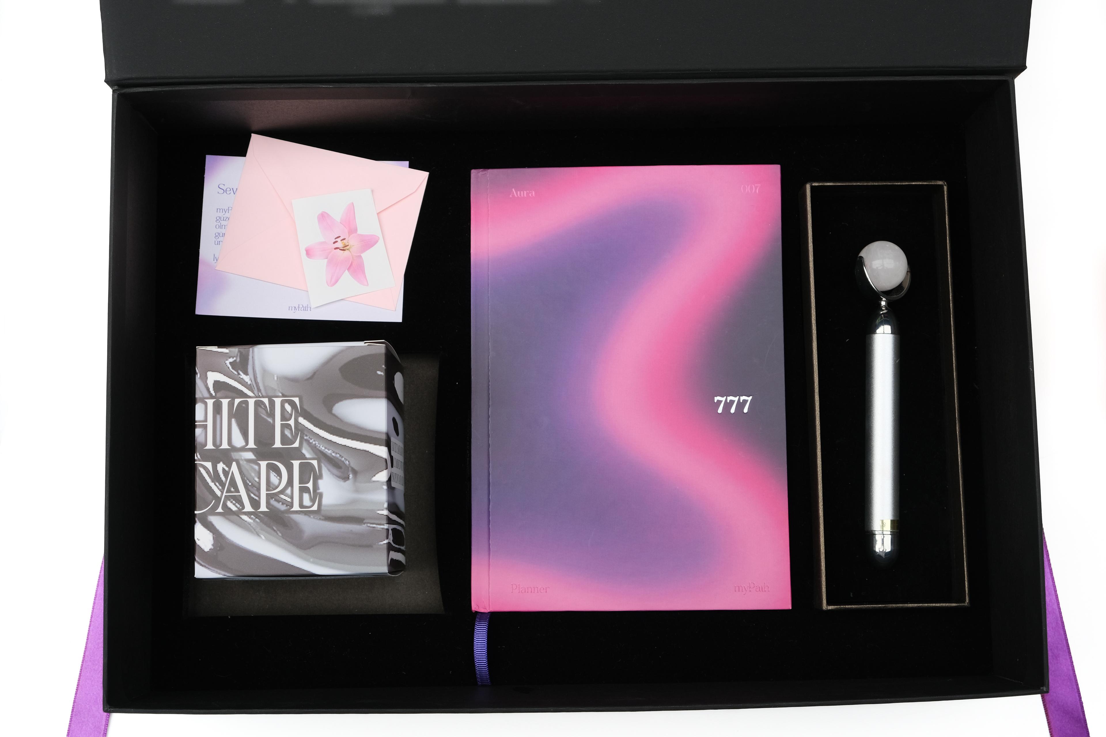 Planner Gift Set (Candle + Roller)