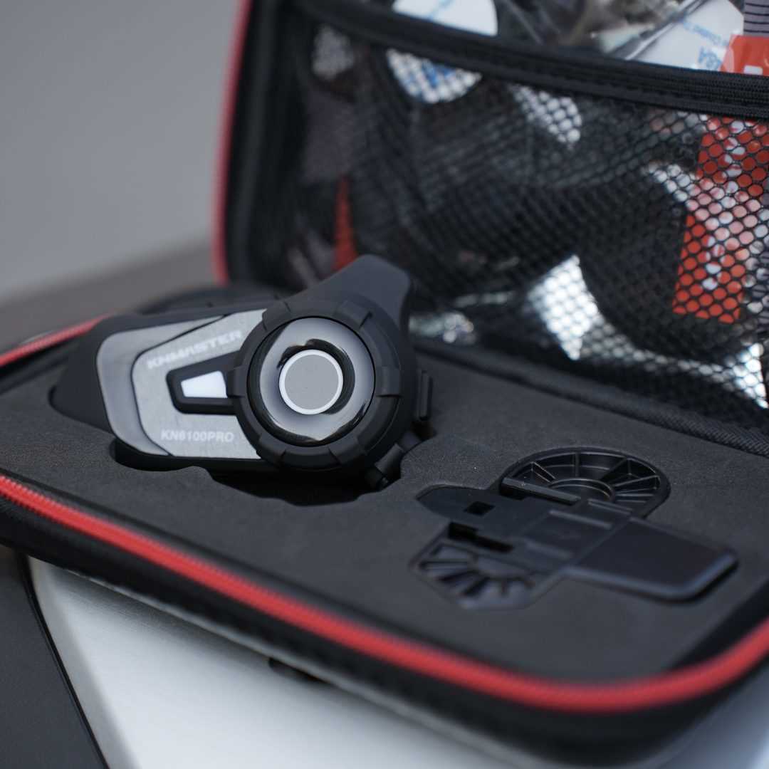 Knmaster KN6100 PRO Motosiklet Kask İnterkom Seti-Karbon Siyah