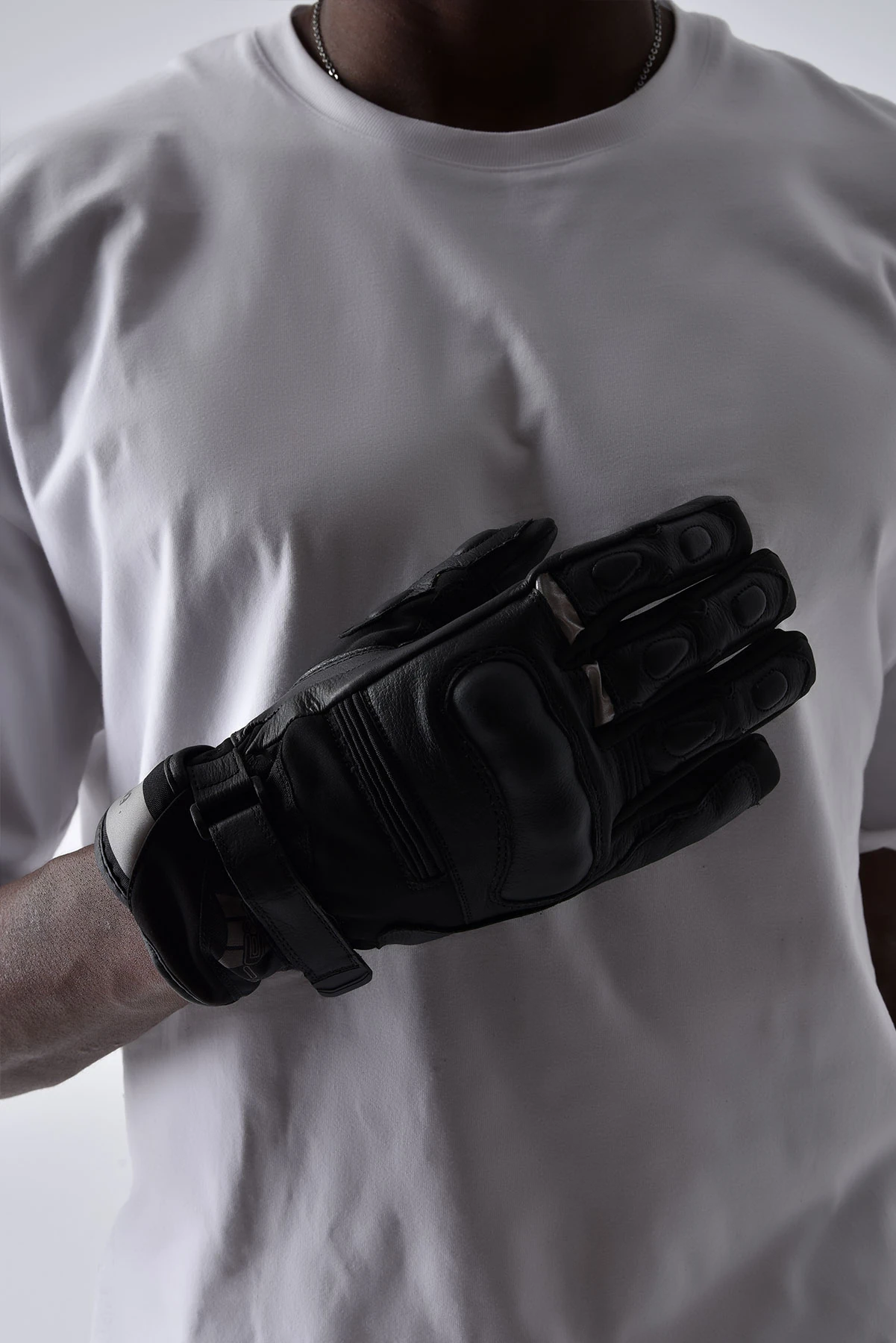 VEXO TEMPEST H2O ELDİVEN SİYAH