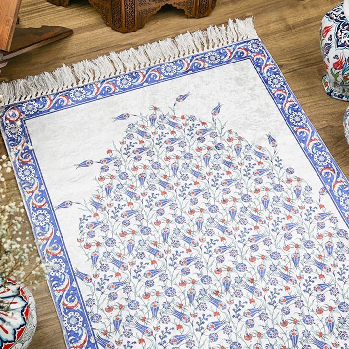 Damat Bohçası Seccadesi Çini Desen Lacivert