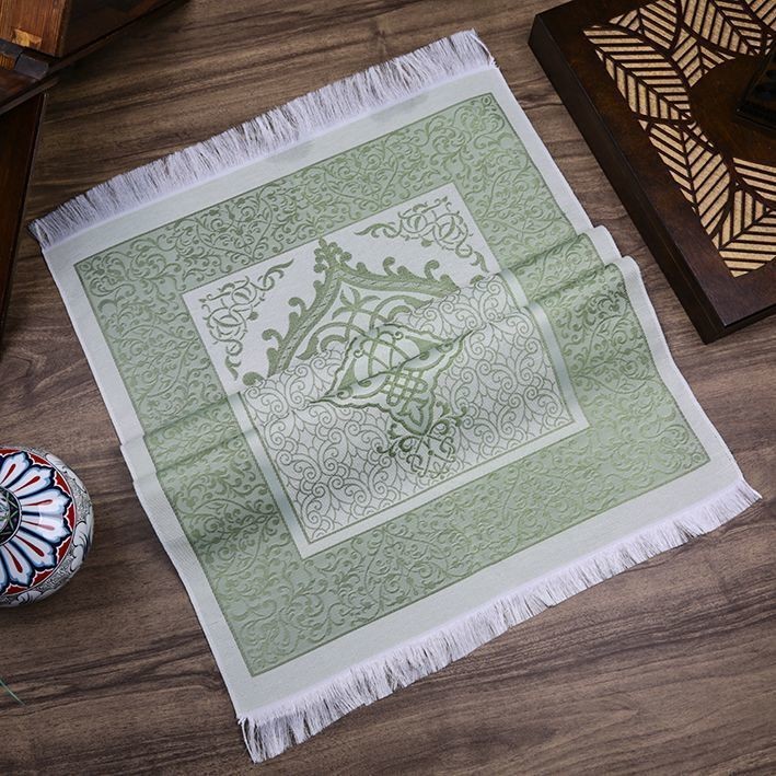 Hediyelik Kuran-ı Kerim, İnci Tesbih, Seccade, Asetat Kutulu(25X18 cm) Mevlid Paketi-Yeşil