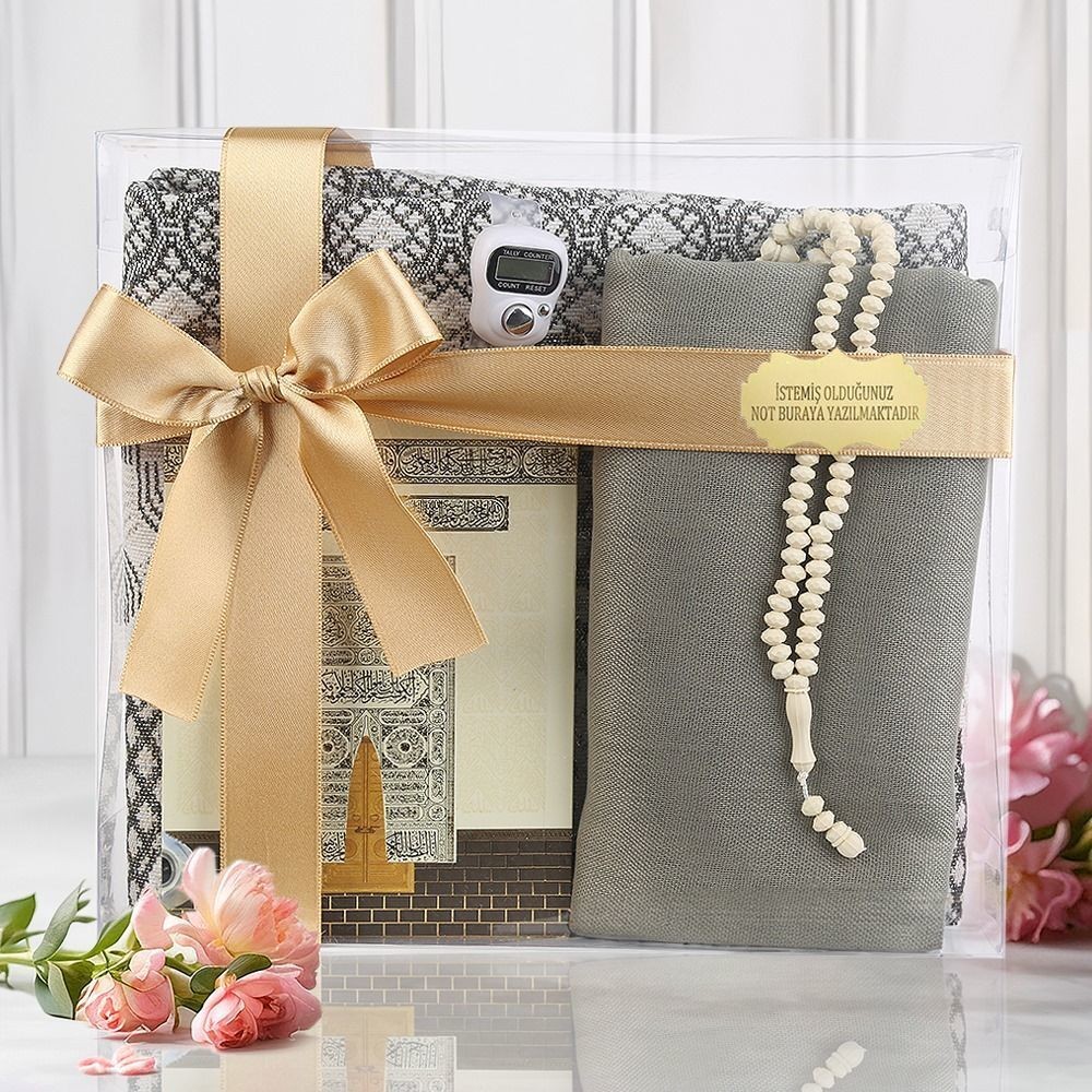 Ekonomik Çanta Boy Yasin, Seccade, Pamuklu Şal, Tesbih, Zikirmatik, Süslemeli Asetat Kutulu (23*26 cm -475gr)-Haki