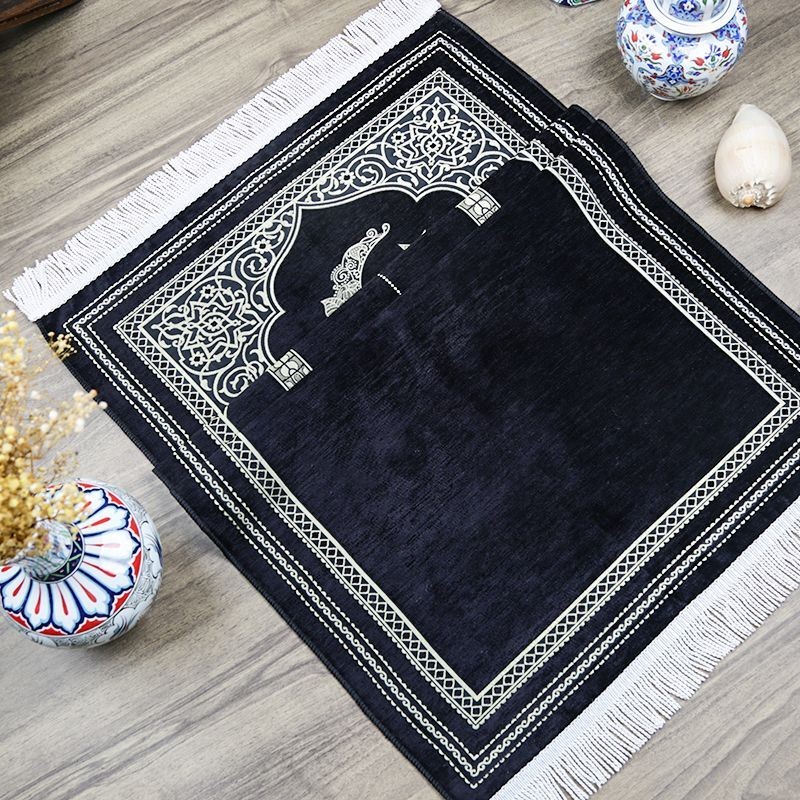 Ramadan Kerim  Şönil Seccade Siyah 68x110 cm - 330 gr