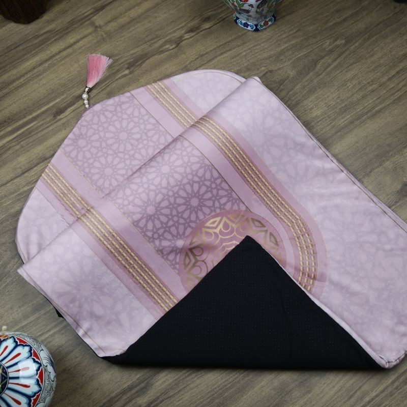 Astarlı Ortadoğu Kadife Seccade Pembe 63×116 cm 268 gr