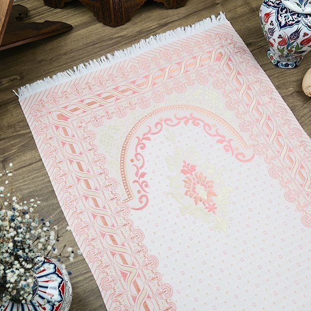 İpek Saten Osmanlı Desenli Seccade Pembe 67x120 cm - 230 gr