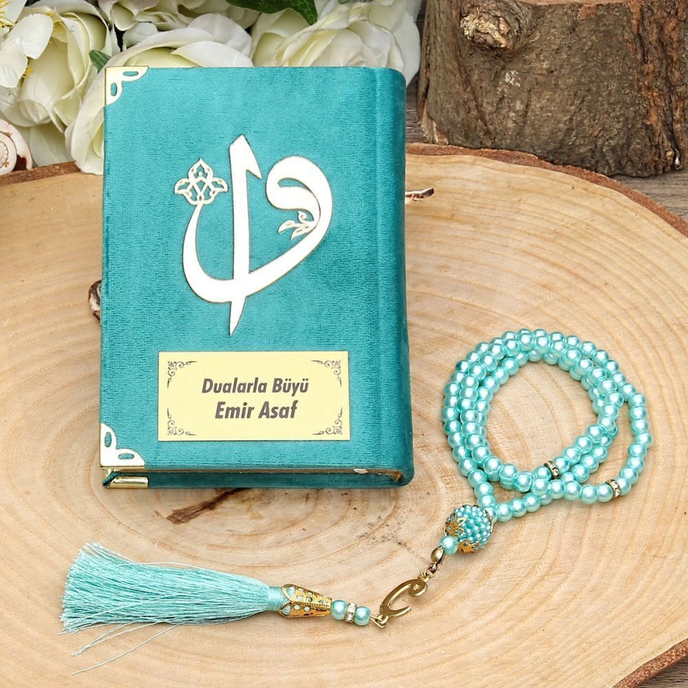 Kadife Kaplı Kur'an-ı Kerim (Çanta Boy) Pleksili, İnci Tesbih, Asetat Kutulu (17×15) Mevlid Paketi-Turkuaz