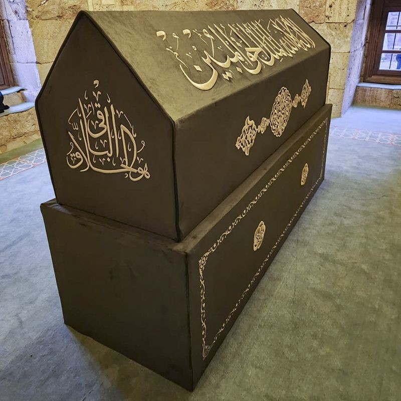 Sanduka Turbe Tabut Örtüsü & Puşide ( Özel Ölçü Yapılmaktadır.) Kırşehir Cacabey Medresesi