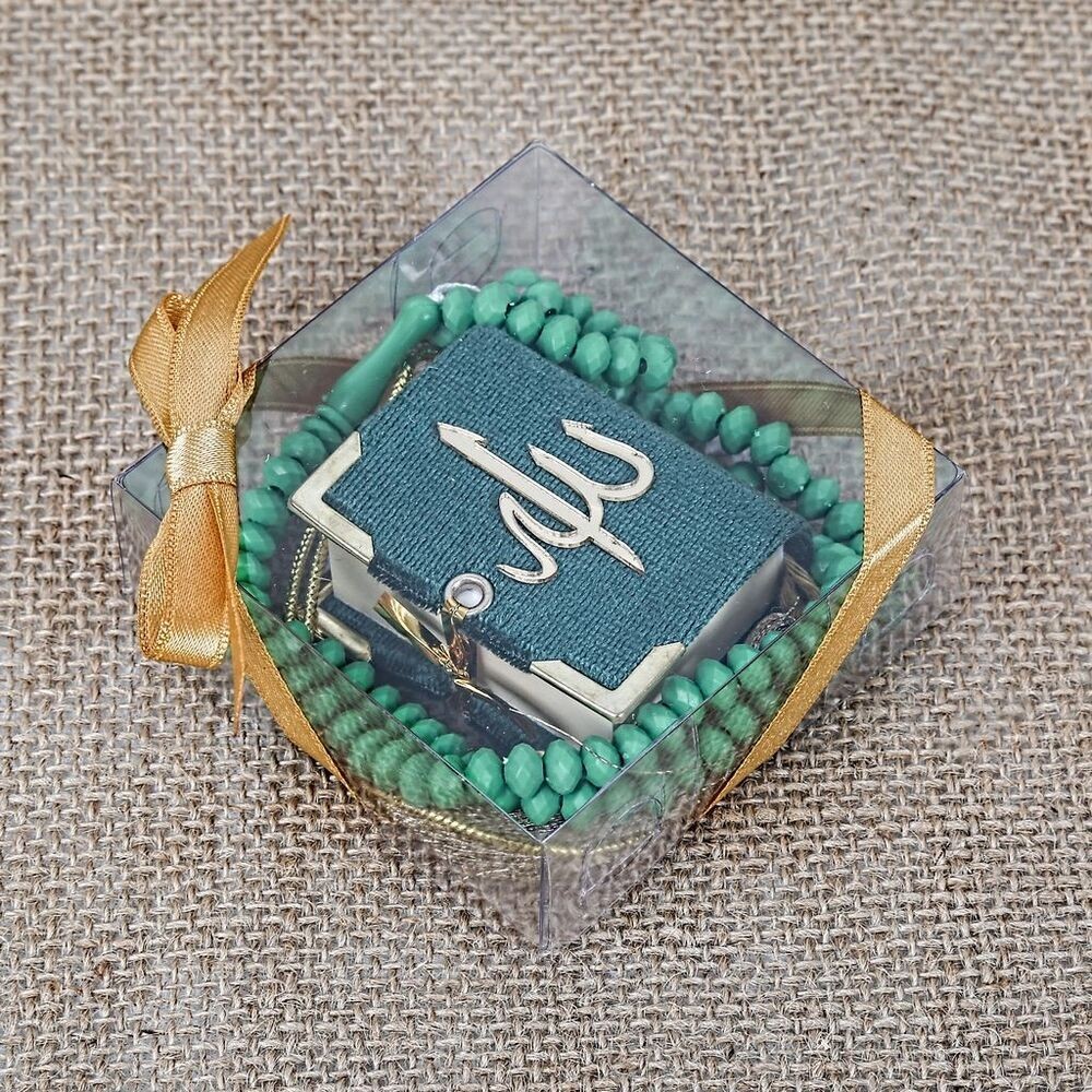 Mini Kuran, Kokulu Tesbihli Kare Kutuda Hediyelik-Yeşil(140 gr)