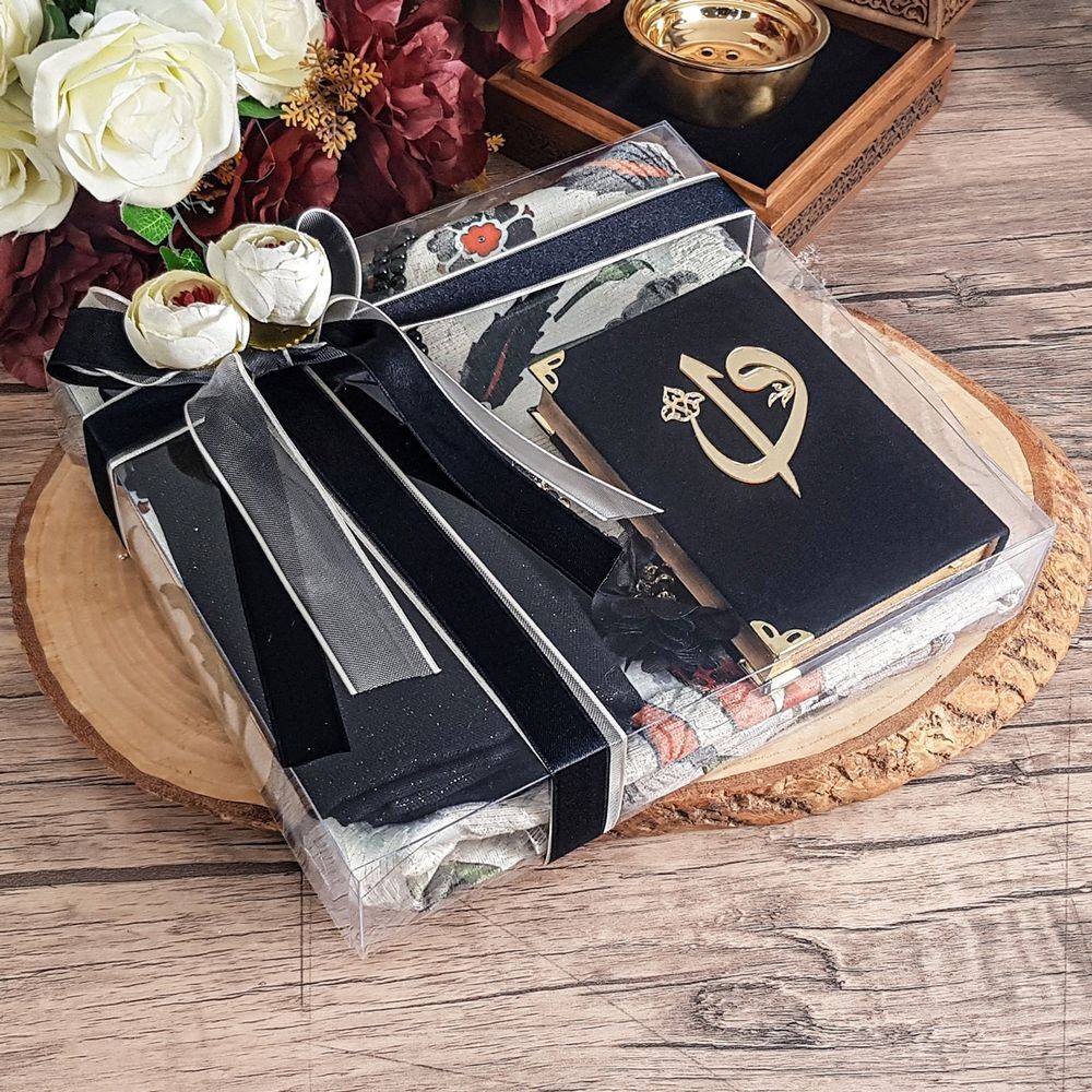 Hediyelik Seccade, Kadife Kur'an-ı Kerim, İnci Tesbih, Şal, Süslemeli Asetat Kutulu (26×23) Set