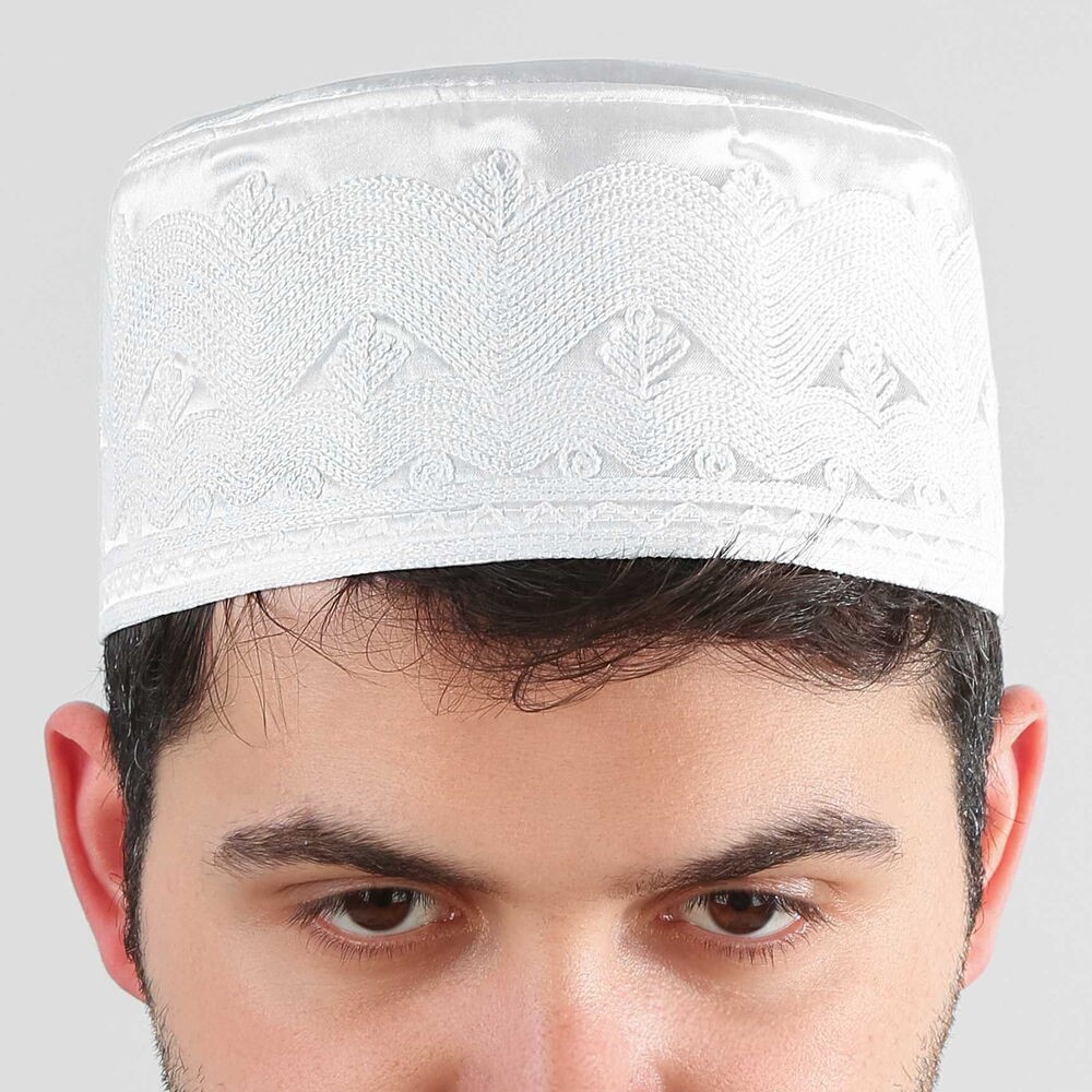 Diyanet Logolu Kari - Topbaş Takke Beyaz