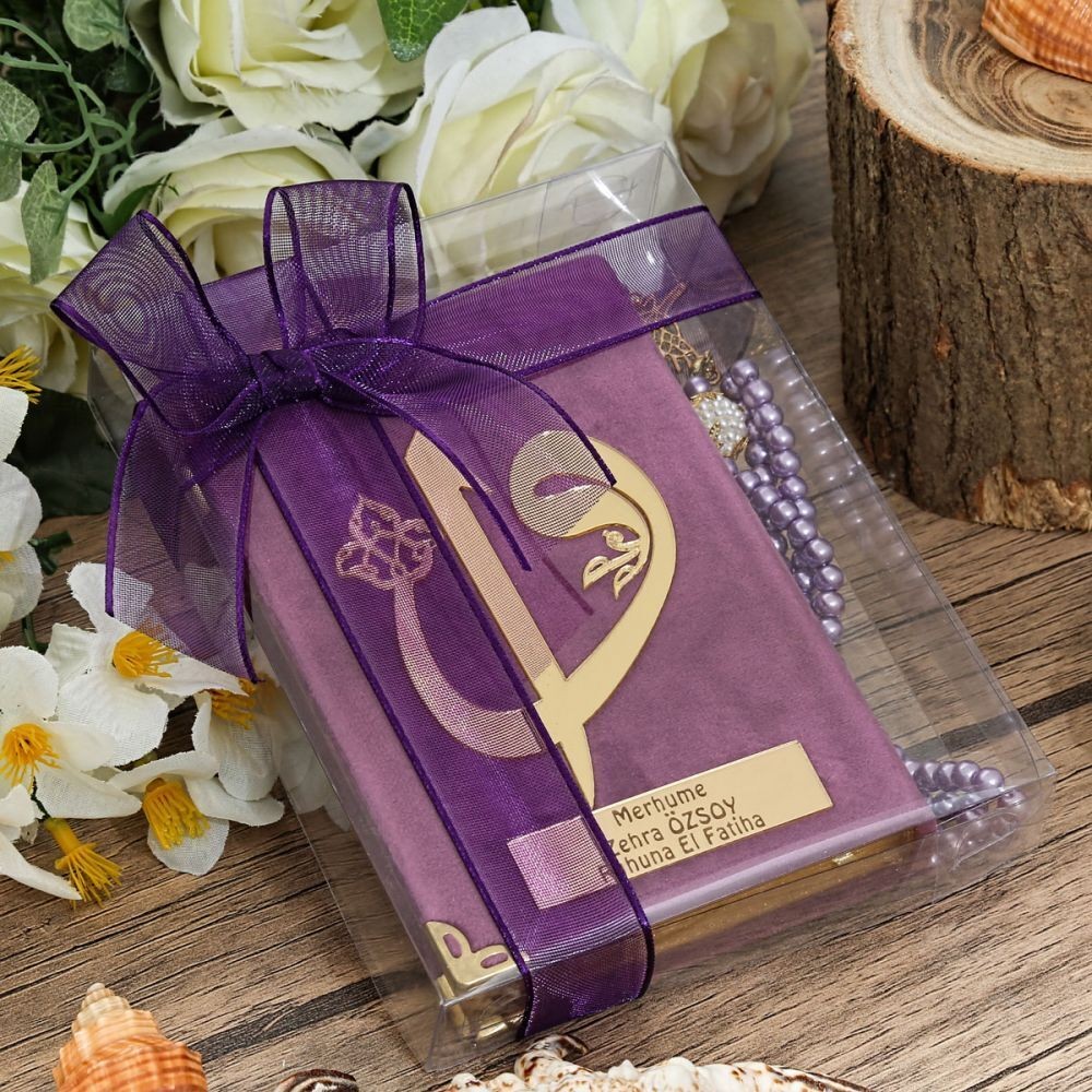 Hediyelik Kadife Kur'an-ı Kerim, İnci Tesbih, Asetat Kutulu (17×15) Set