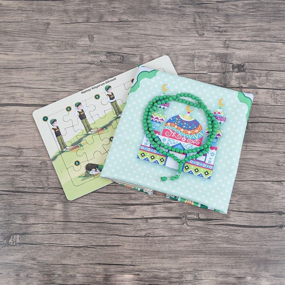 Çocuk Seccadesi 45*82 cm Sahra Yeşil & Kokulu Tesbih Yeşil & Ahmet Namaz Kılıyor Puzzle