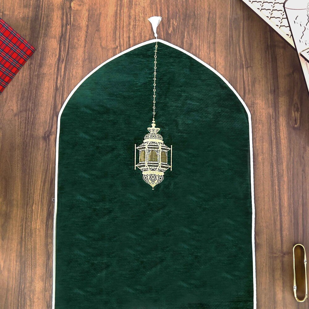 Mahya Lüks Astarlı Biyeli Şönil Seccade İsimli Yeşil (66X125cm) 565 gr