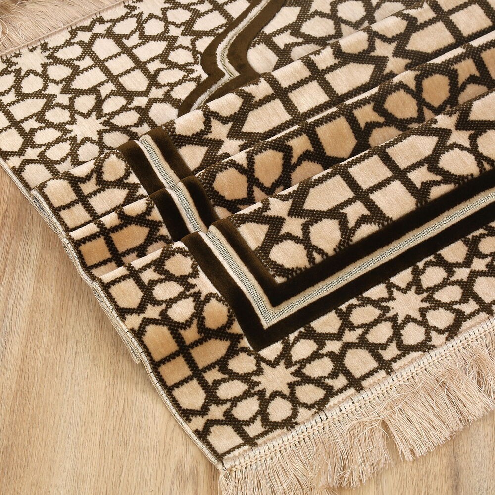 Edebali Lüks Kalın Kadife Halı Tipi  Soft Yumuşak  Seccade- Krem (70*120 cm 1100 gr)