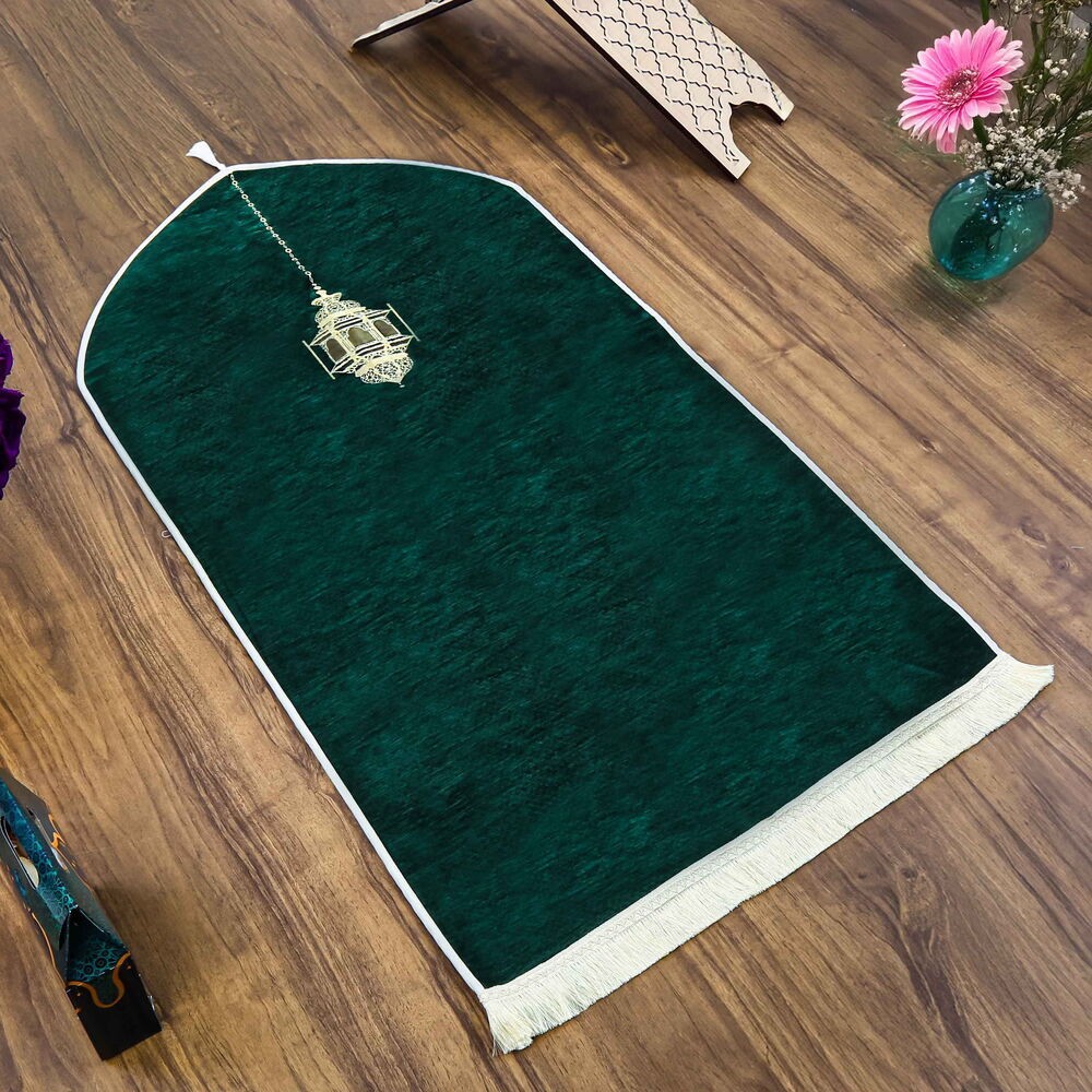 Mahya Lüks Astarlı Biyeli Şönil Seccade İsimli Yeşil (66X125cm) 565 gr