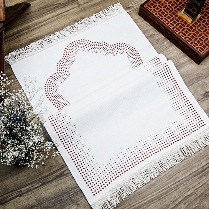 Seccade Zümra Krem  65x115 cm - 430 gr