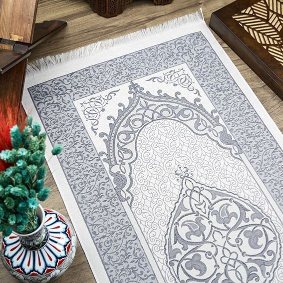 Hediyelik İpek Nur Tafta Seccade Lacivert 68x110 cm - 200 gr