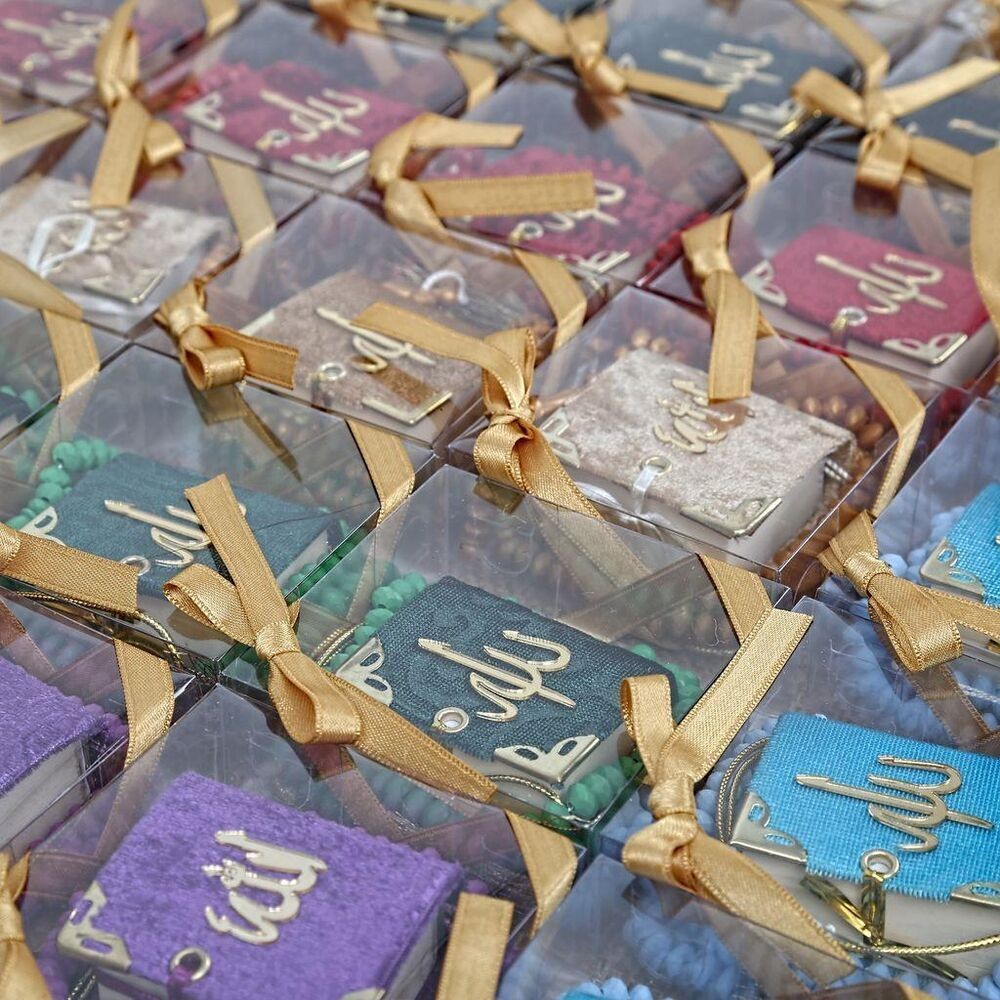 Mini Kuran, Kokulu Tesbihli Kare Kutuda Hediyelik-Kırmızı(140 gr)
