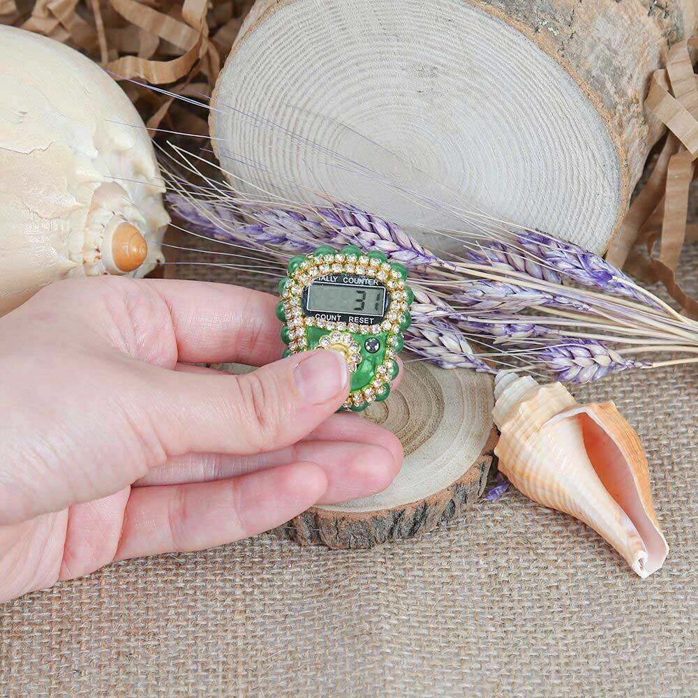 Hediyelik Mini Kur'an-ı Kerim & Lüks Taşlı Zikirmatik & İnci Tesbih Hediye Seti (2,5 * 4,5 * 5,5 cm 125 gr ) - Yeşil