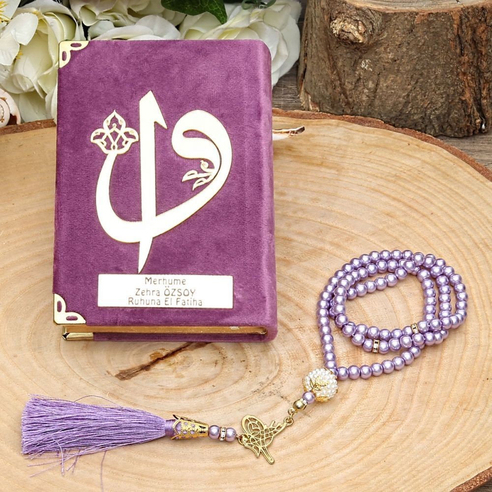 Hediyelik Kadife Kur'an-ı Kerim, İnci Tesbih, Asetat Kutulu (17×15) Set