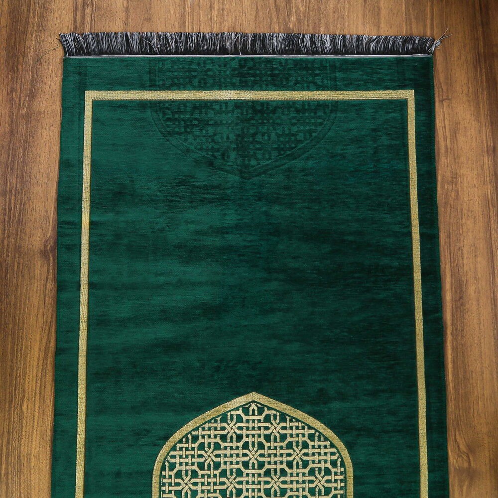 Selçuklu Desenli Lüks Şönil Seccade - Yeşil ( 120 x 66 cm ) 520 gr
