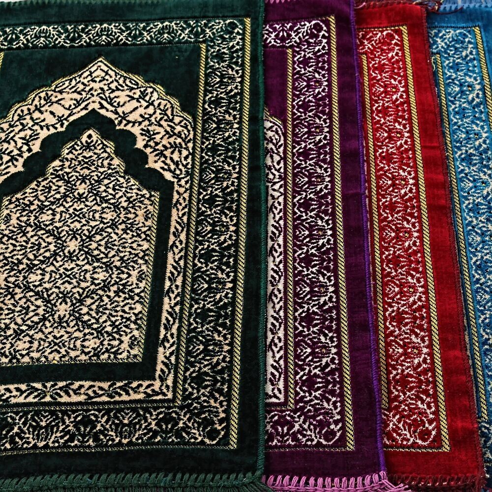 Kadife Çocuk Seccadesi - Kırmızı 39x80 cm - 180 gr - Tesbih Hediyeli