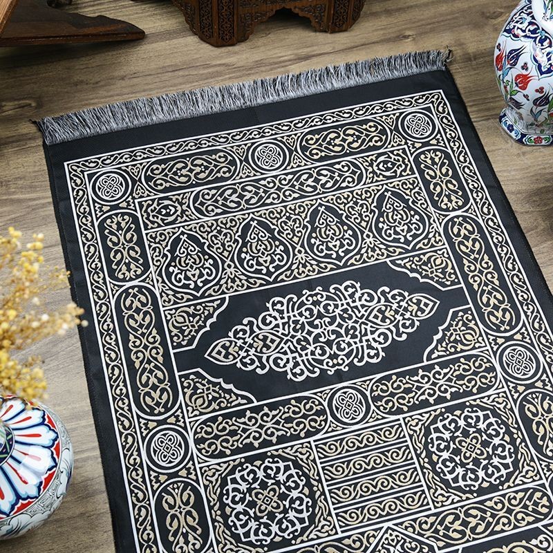 Hediyelik İnce Kabe Kapısı Desenli Seccade 70x117 cm - 250 gr