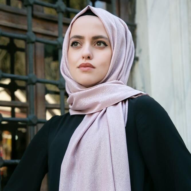 Anneler Günü Hediyesi Şal, Tesbih, Kuran-ı Kerim, Ahşap Kutulu Set-Pembe