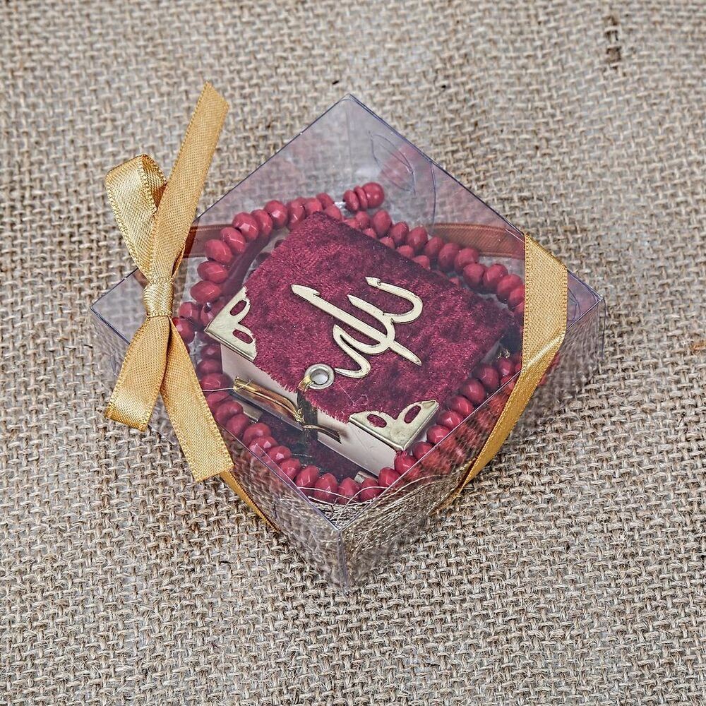 Mini Kuran, Kokulu Tesbihli Kare Kutuda Hediyelik-Kırmızı(140 gr)