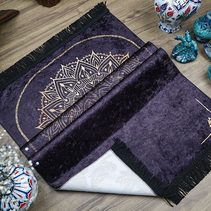 Çeyizlik Seccade Feyruz Siyah 65x115 cm - 320 gr
