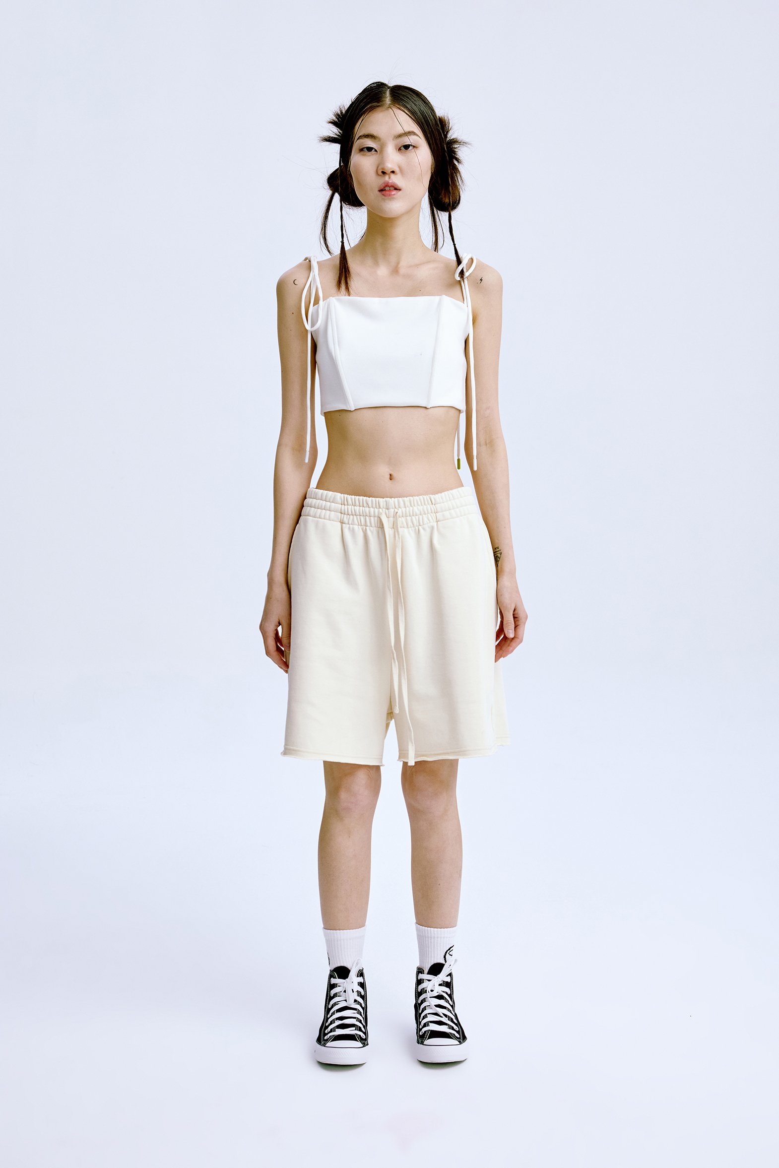 Basic Asterisk Short 'Cream'