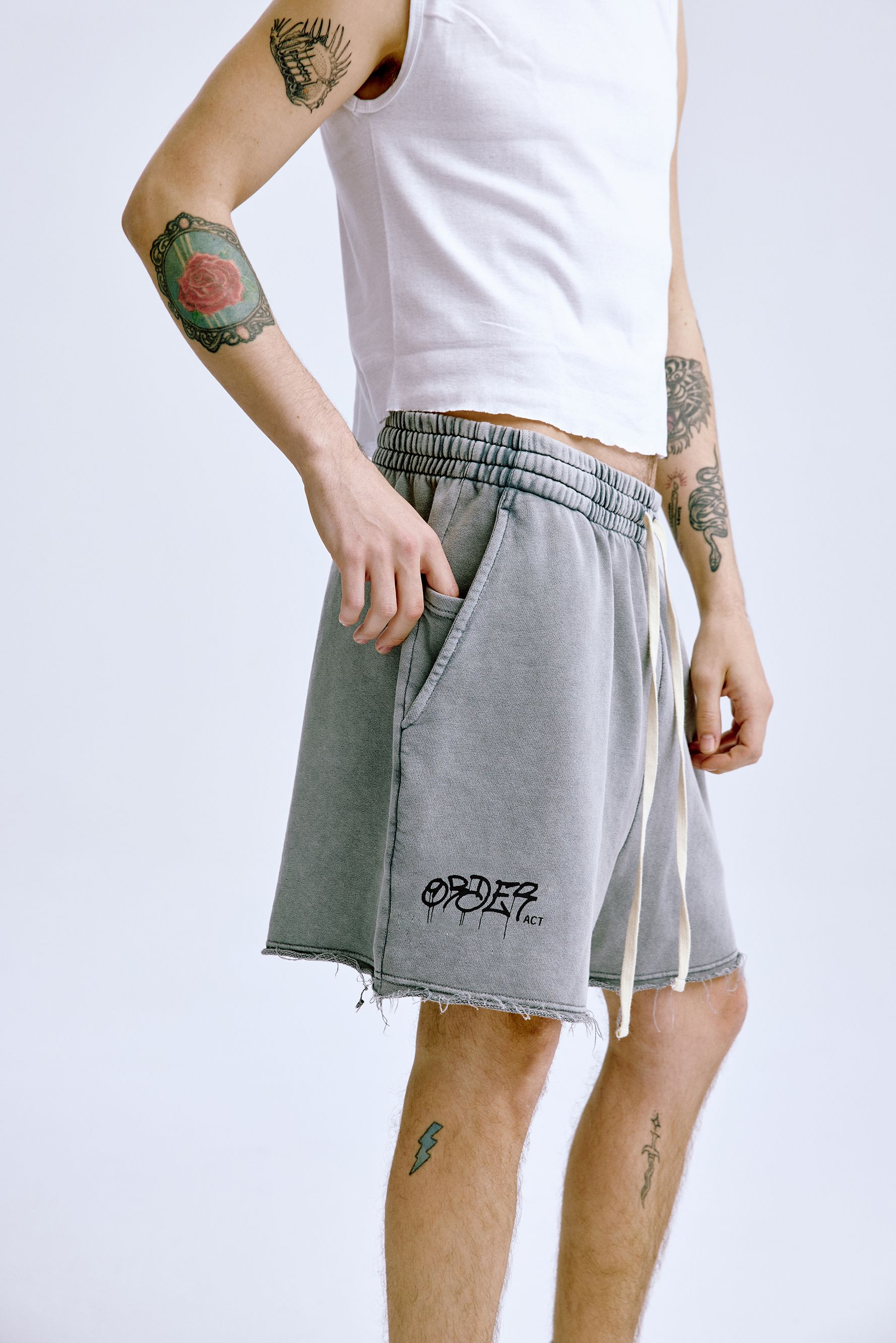 Graffiti Short 'Washed Grey'