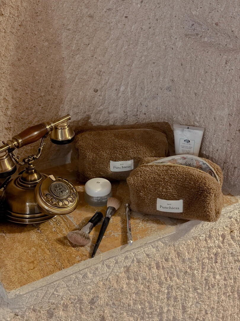 Kahverengi Peluş Makyaj Çantası