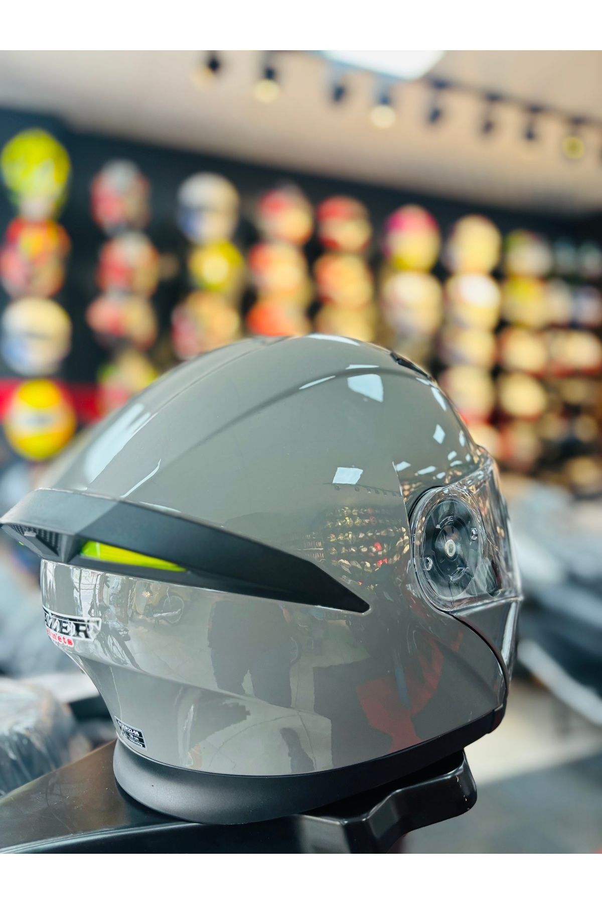 FAZER NARDO GREY ÇENE AÇILIR GÜNEŞ VİZÖRLÜ MOTOSİKLET KASKI
