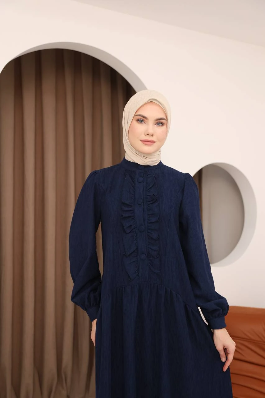 LF5026 Fırfır Detaylı Fitilli Kadife Elbise – 2026 Yeni Sezonun Zarif Dokunuşu