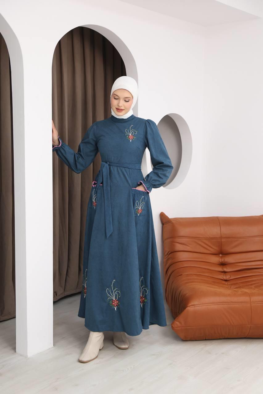 LF5021 Çiçek Nakışlı Star Süet Elbise – Zarif ve Feminen Şıklık