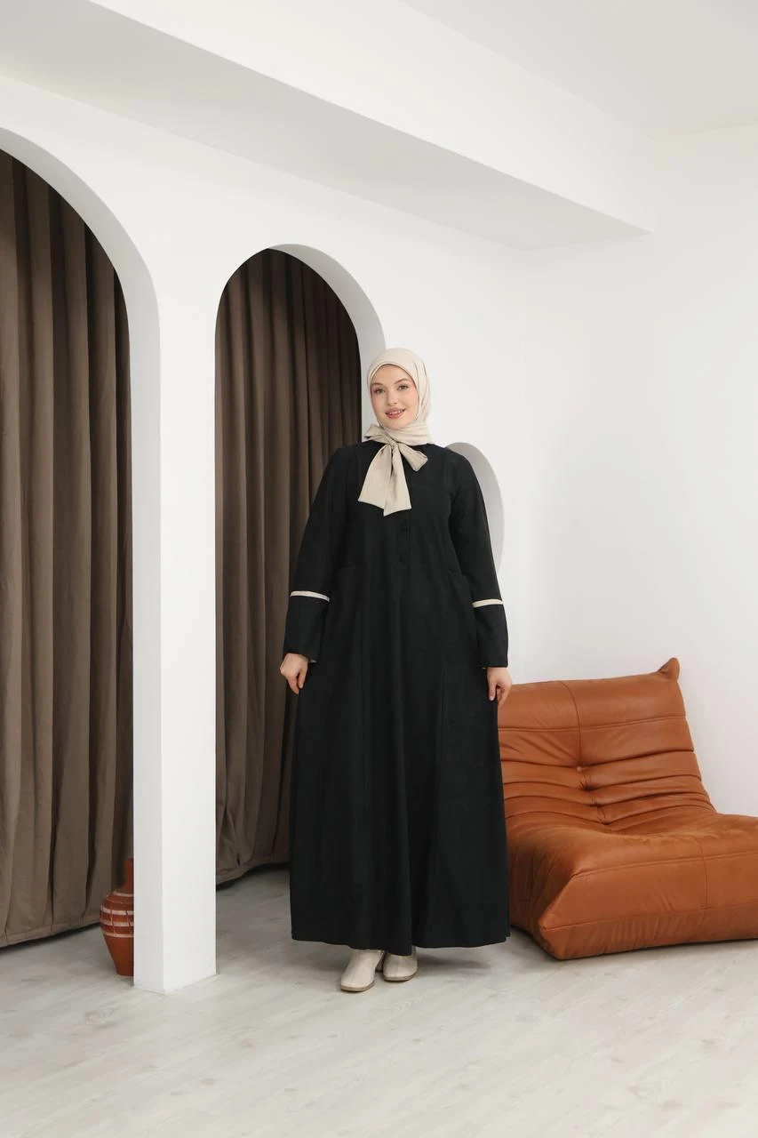 LF5028 Cepli ve Düğmeli Star Süet Elbise – Zarafet ve Konforu Bir Arada Sunan Tasarım