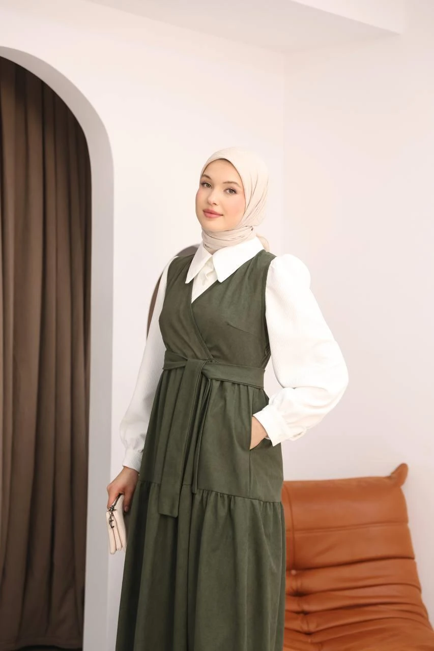 LF5035 Star Süet Gömlek & Elbise Takımı – Kemerli, Cepli, V Yaka Tesettür Kombin