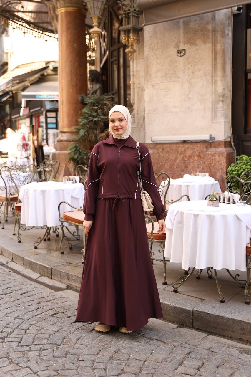 LF5001 Tesettür Spor Elbise Takım – Fermuarlı Ceketli Rahat Kombin | İki İplik Kumaş