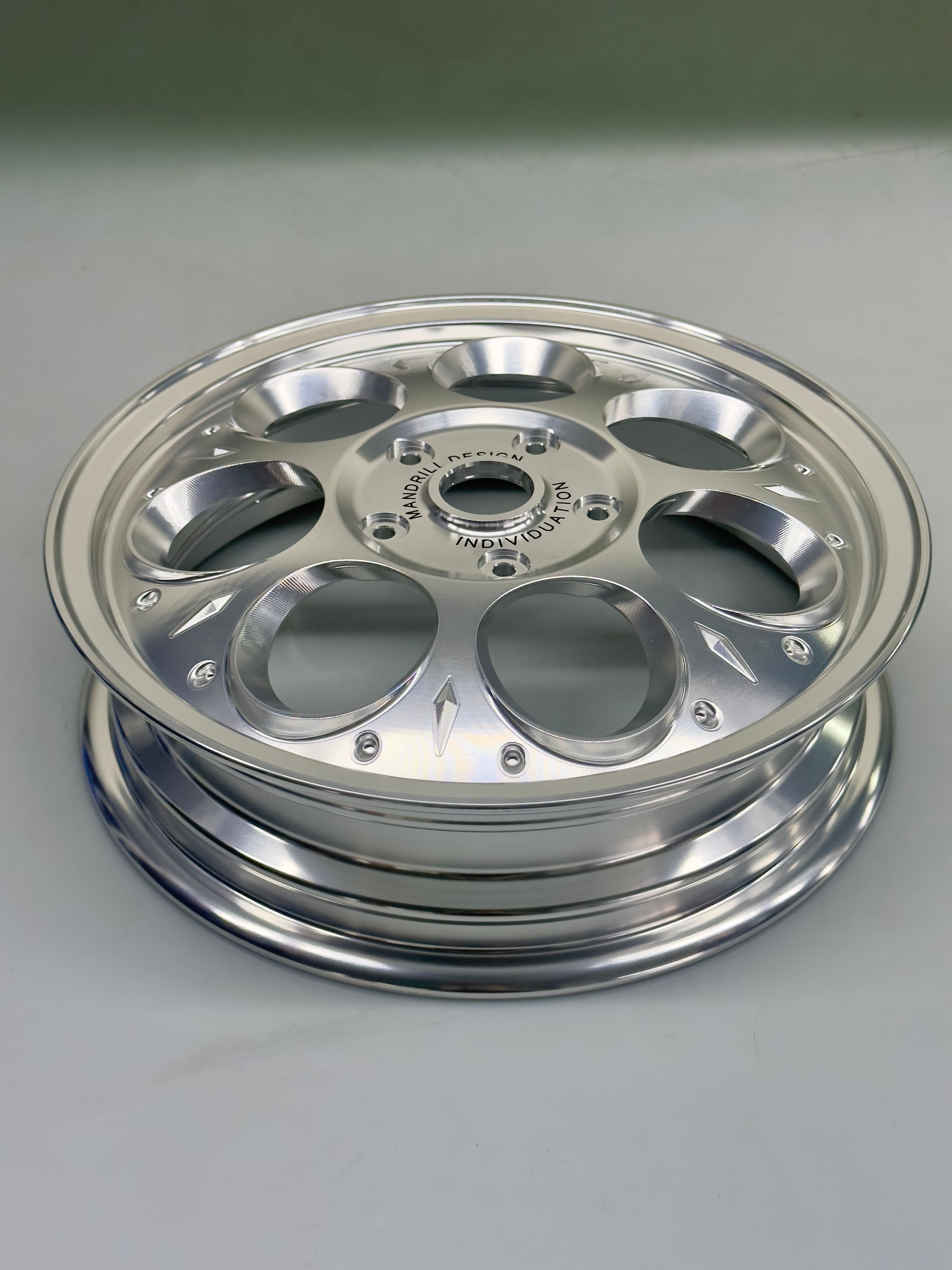 Mandrill Vespa Jant Seti Roma Silver | Vespa GTS/GTS Super/GTV/GT 60/GT/GT L 125-300cc