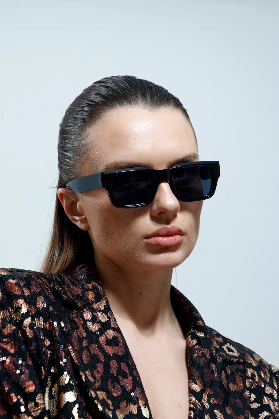 Bütçenize Göre Doğru Güneş Gözlüğünü Seçmenin 4 Kuralı - Moonmee