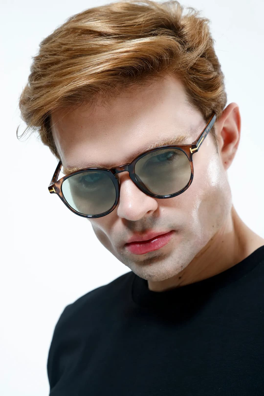 Kaliteli Erkek Güneş Gözlüğü Nasıl Anlaşılır - Moonmee